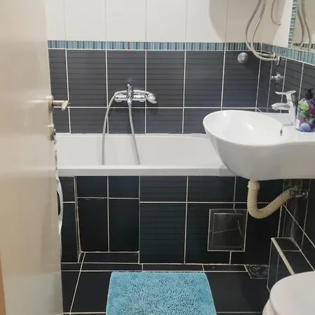 123 Apartment 60M2 With Garage 诺威萨 外观 照片